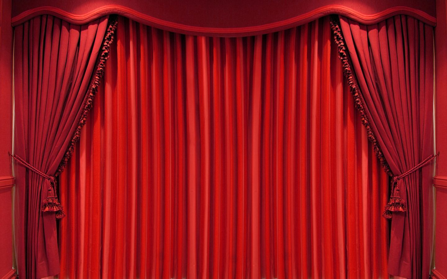 Red Curtain Wallpapers