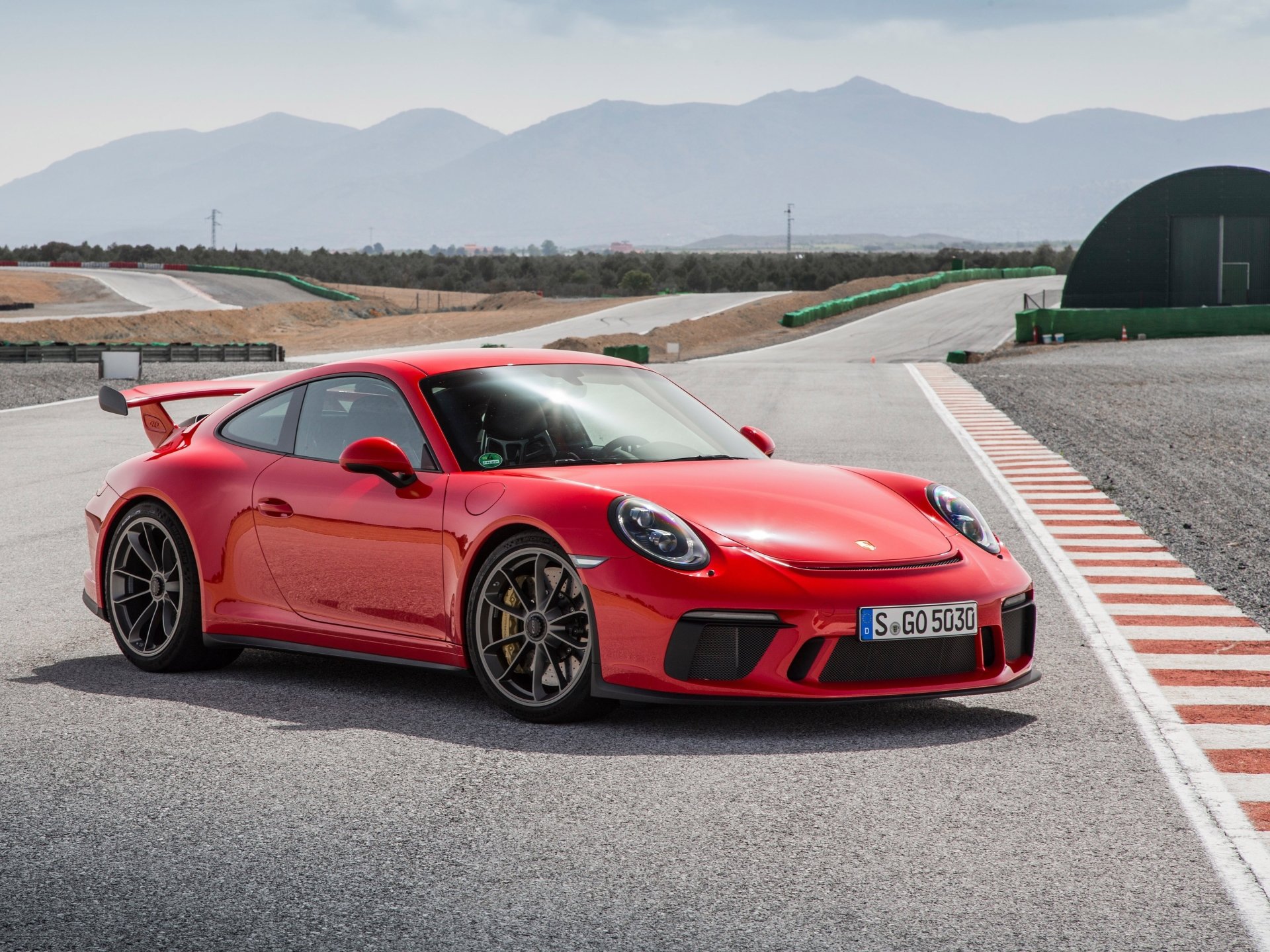 Red Porsche 911 Wallpapers