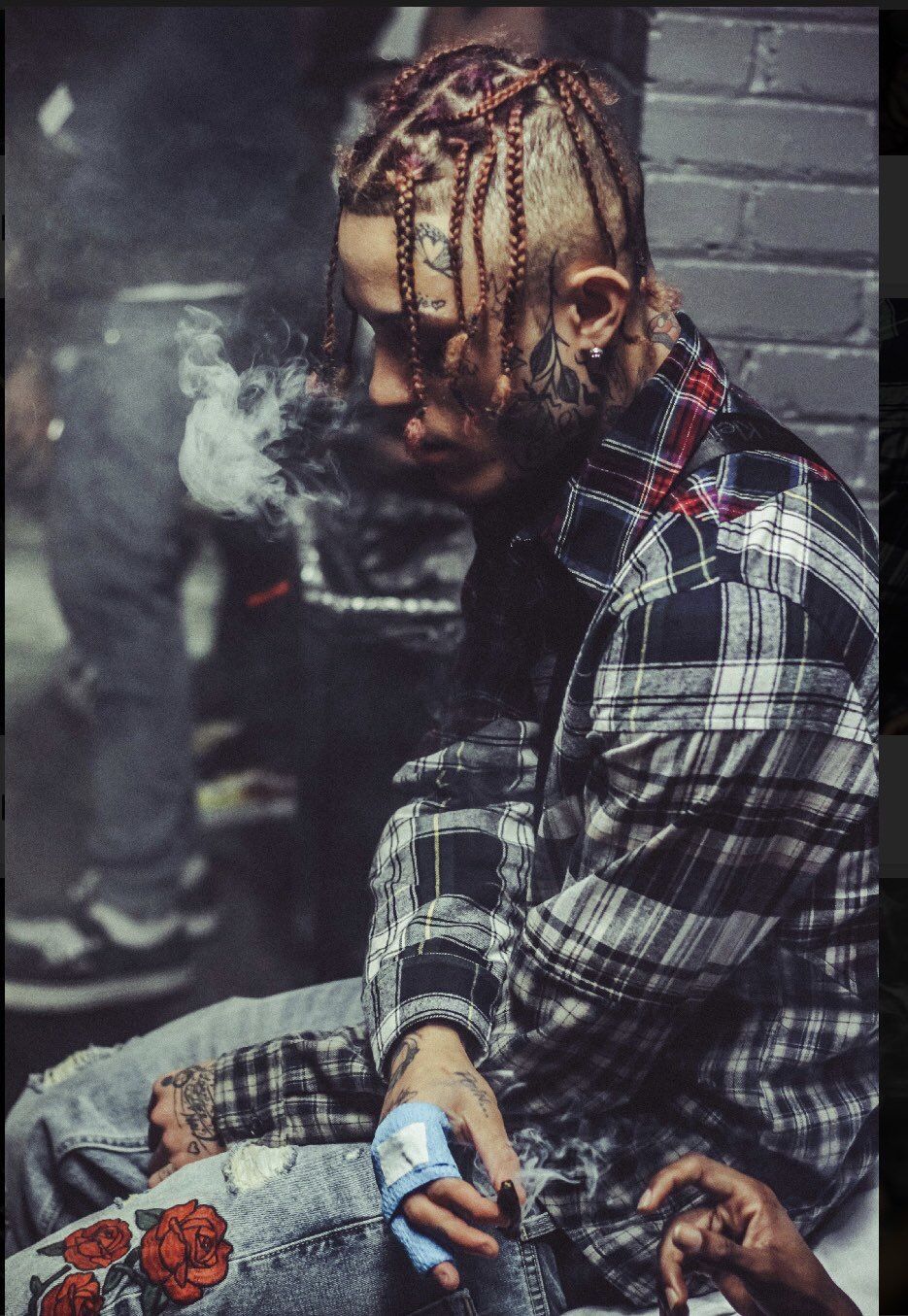 Red Roes Lil Skies Wallpapers