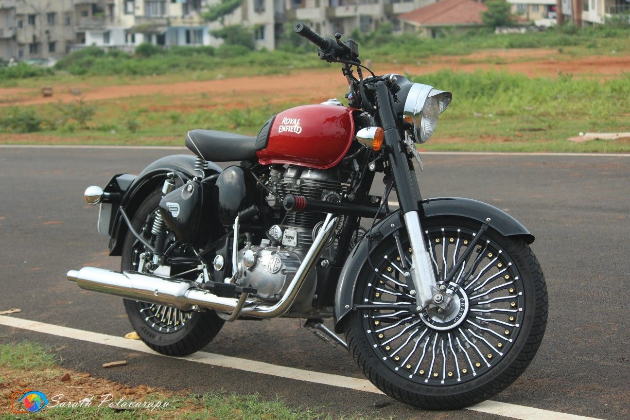 Red Royal Enfield Wallpapers