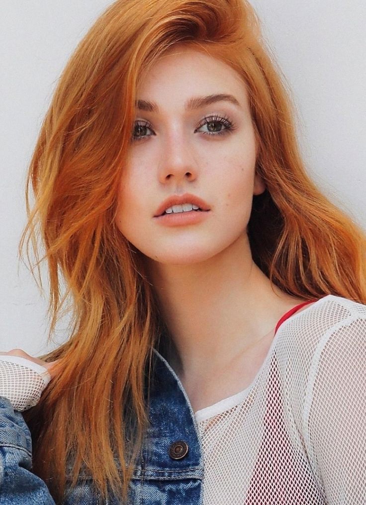 Redhead Katherine McNamara Wallpapers