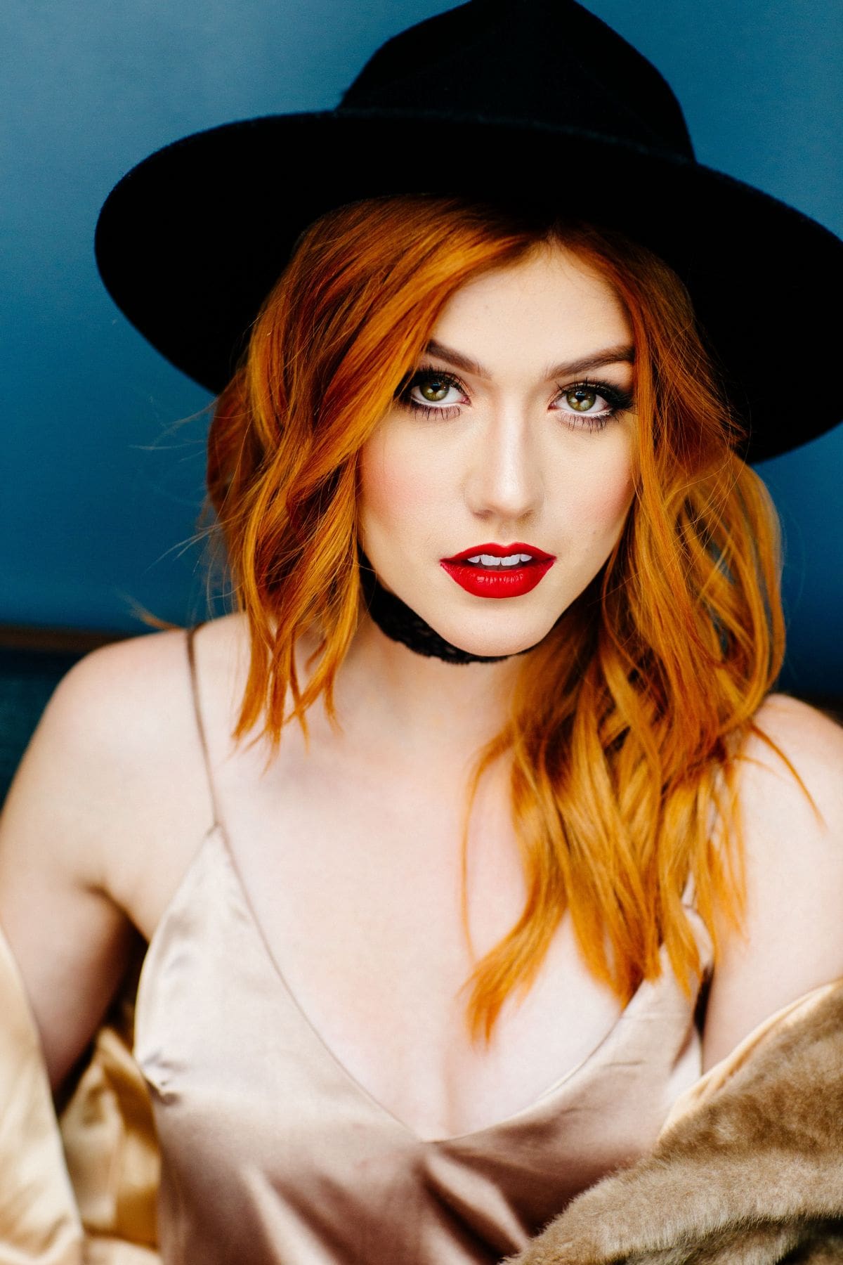 Redhead Katherine McNamara Wallpapers