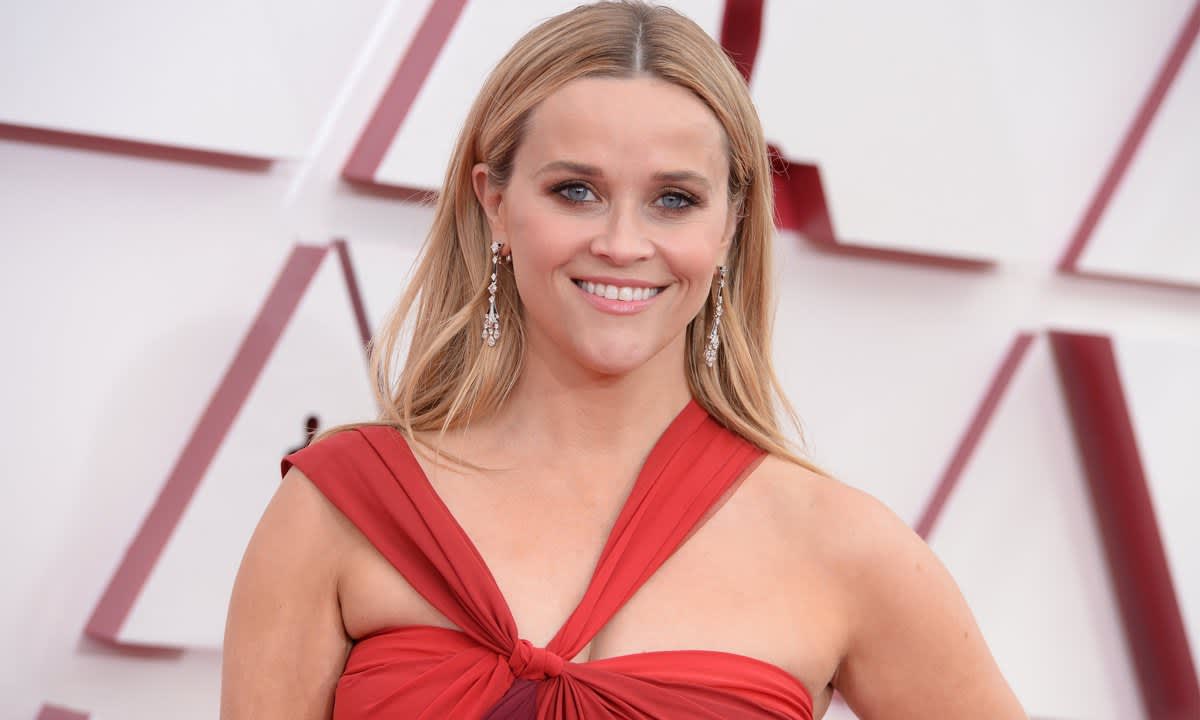 Reese Witherspoon Actress New 2021 Wallpapers