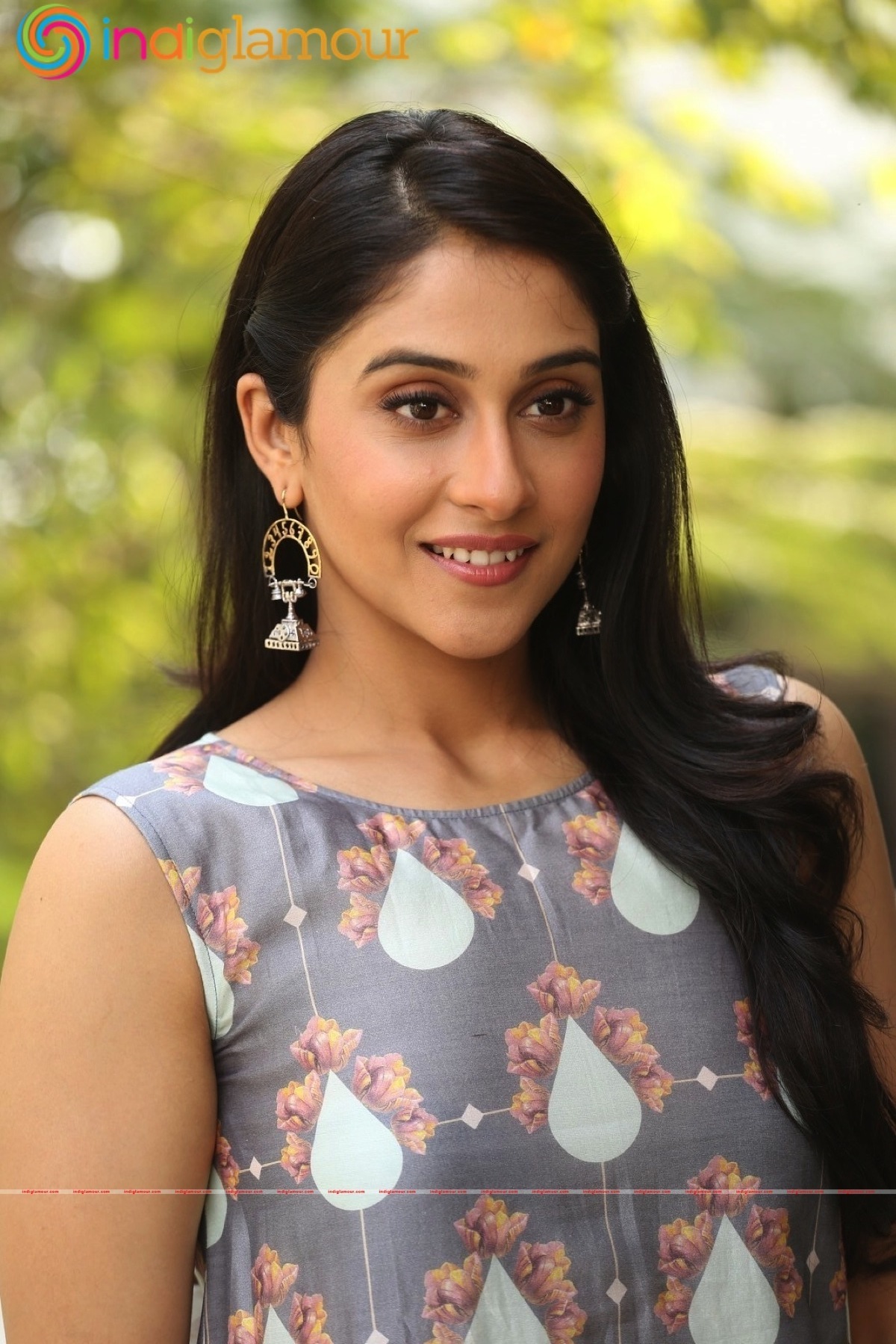 Regina Cassandra Wallpapers