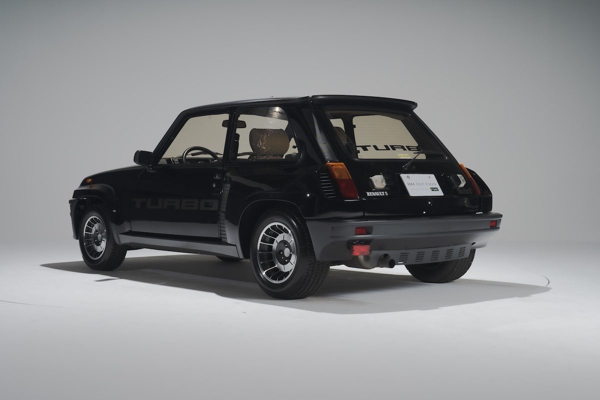 Renault 5 Maxi Turbo Wallpapers