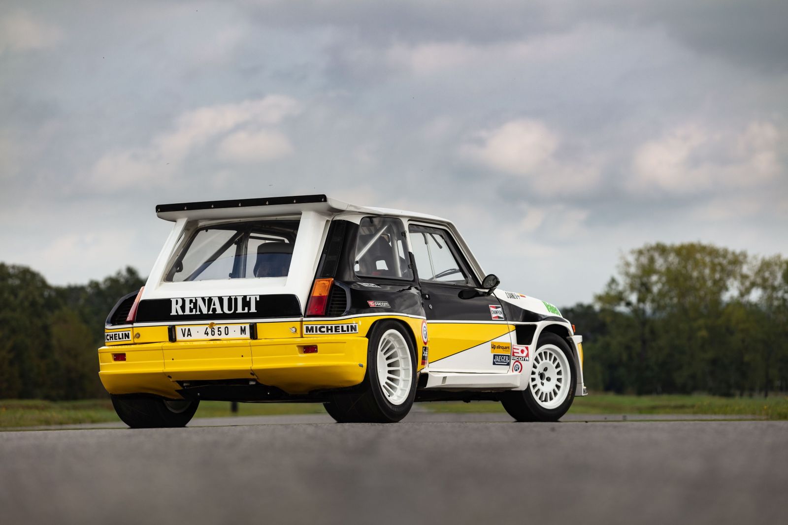 Renault 5 Maxi Turbo Wallpapers