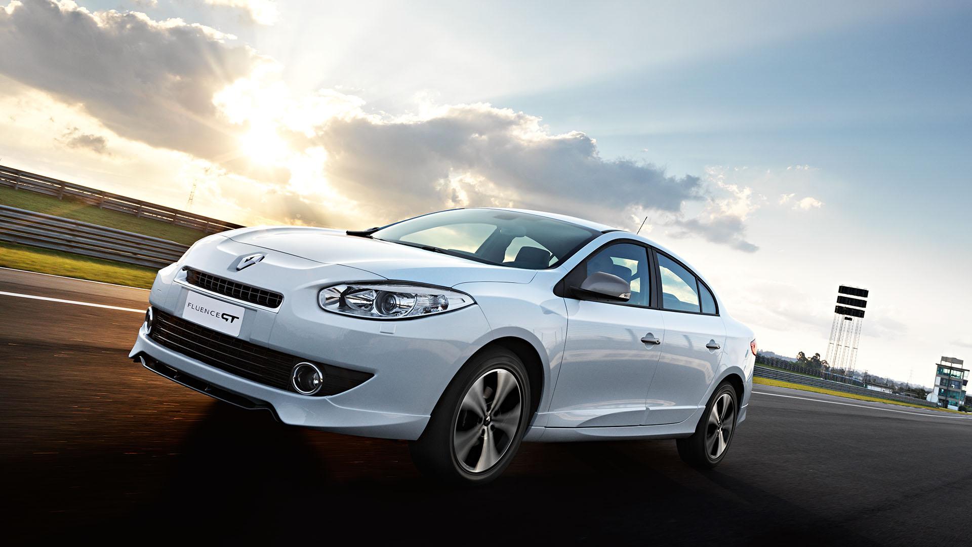 Renault Fluence Wallpapers