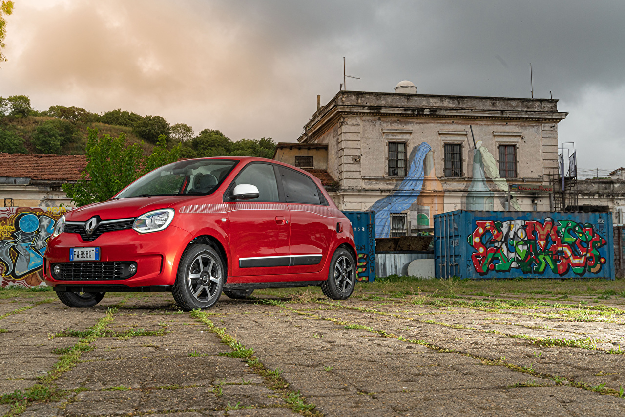 Renault Twingo Wallpapers