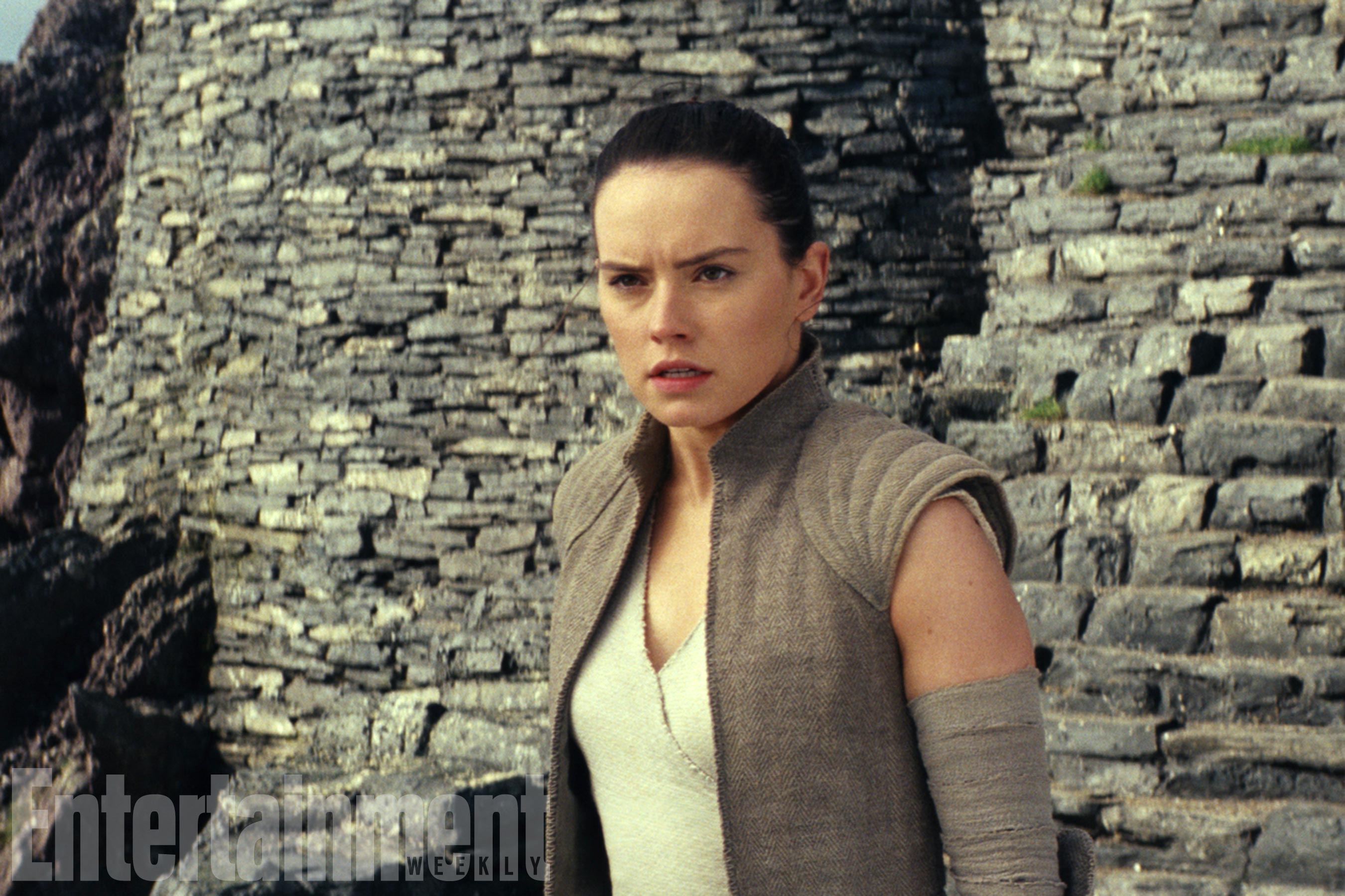 Rey Aka Daisy Ridley In Star Wars The Last Jedi Wallpapers