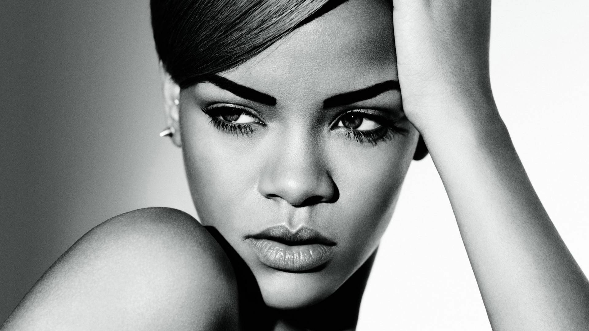 rihanna, face, singer Wallpapers