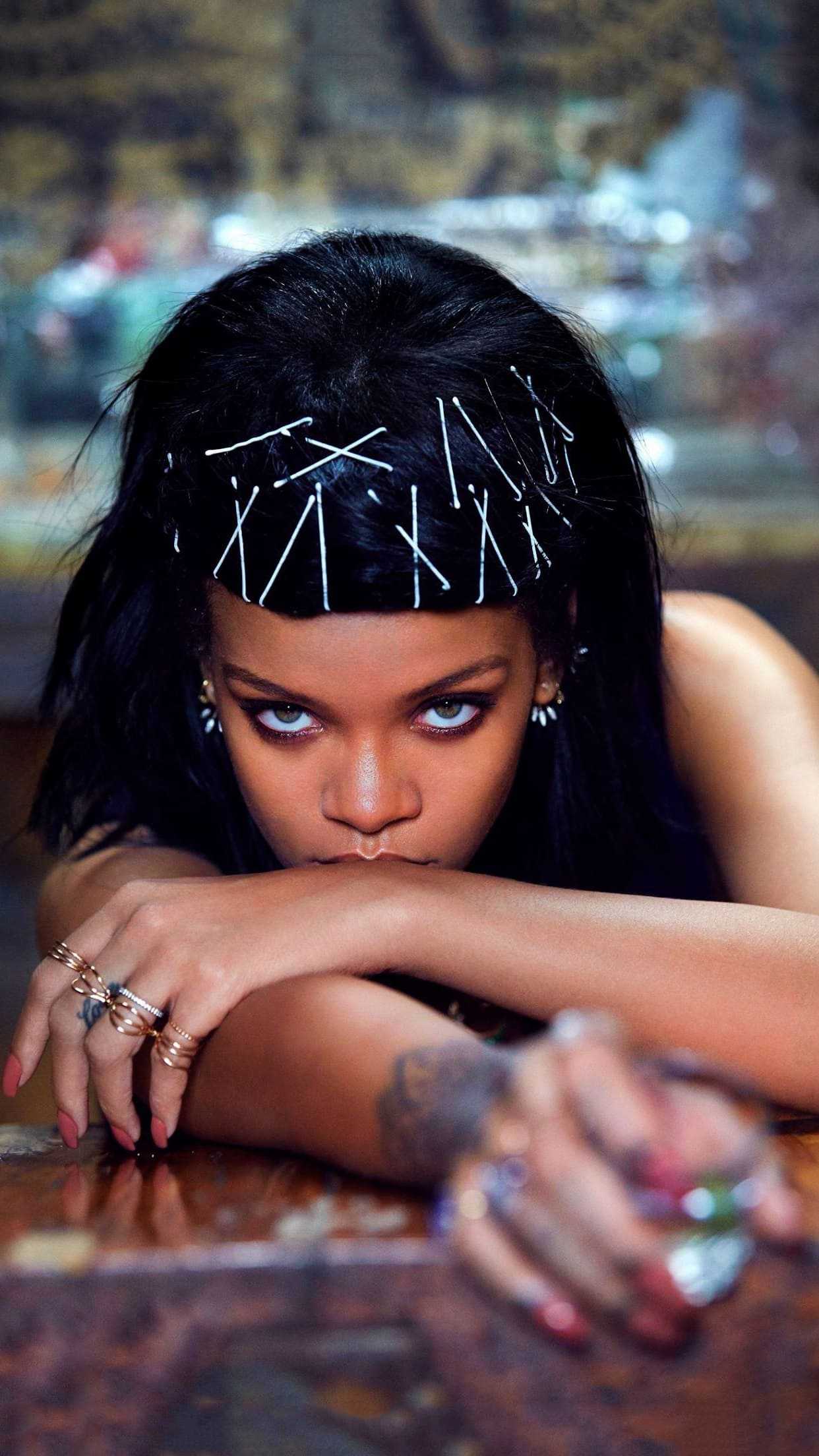 Rihanna Aesthetic Wallpapers