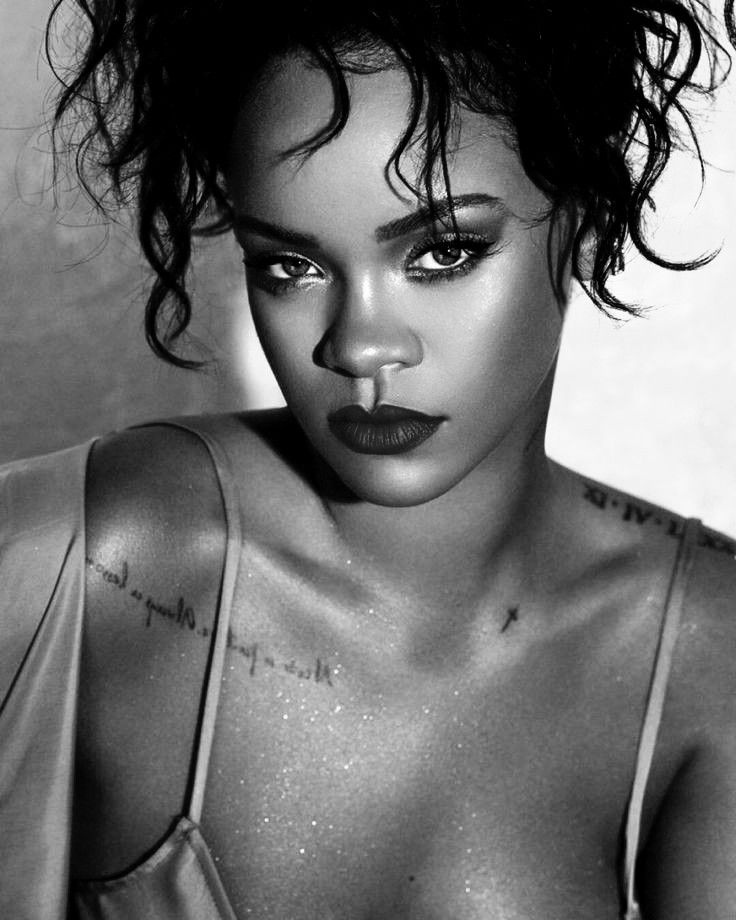 Rihanna Monochrome Wallpapers