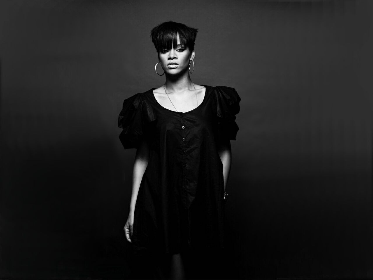 Rihanna Monochrome Wallpapers