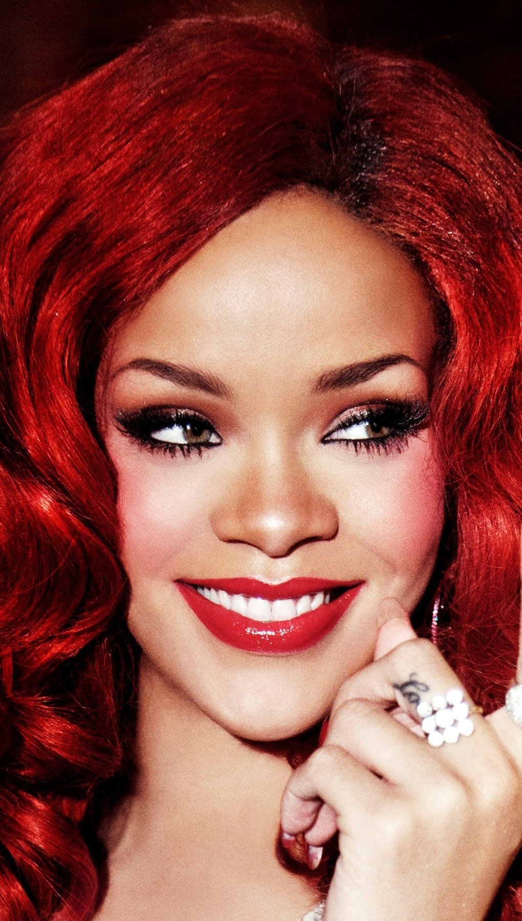 Rihanna Singer Wallpapers