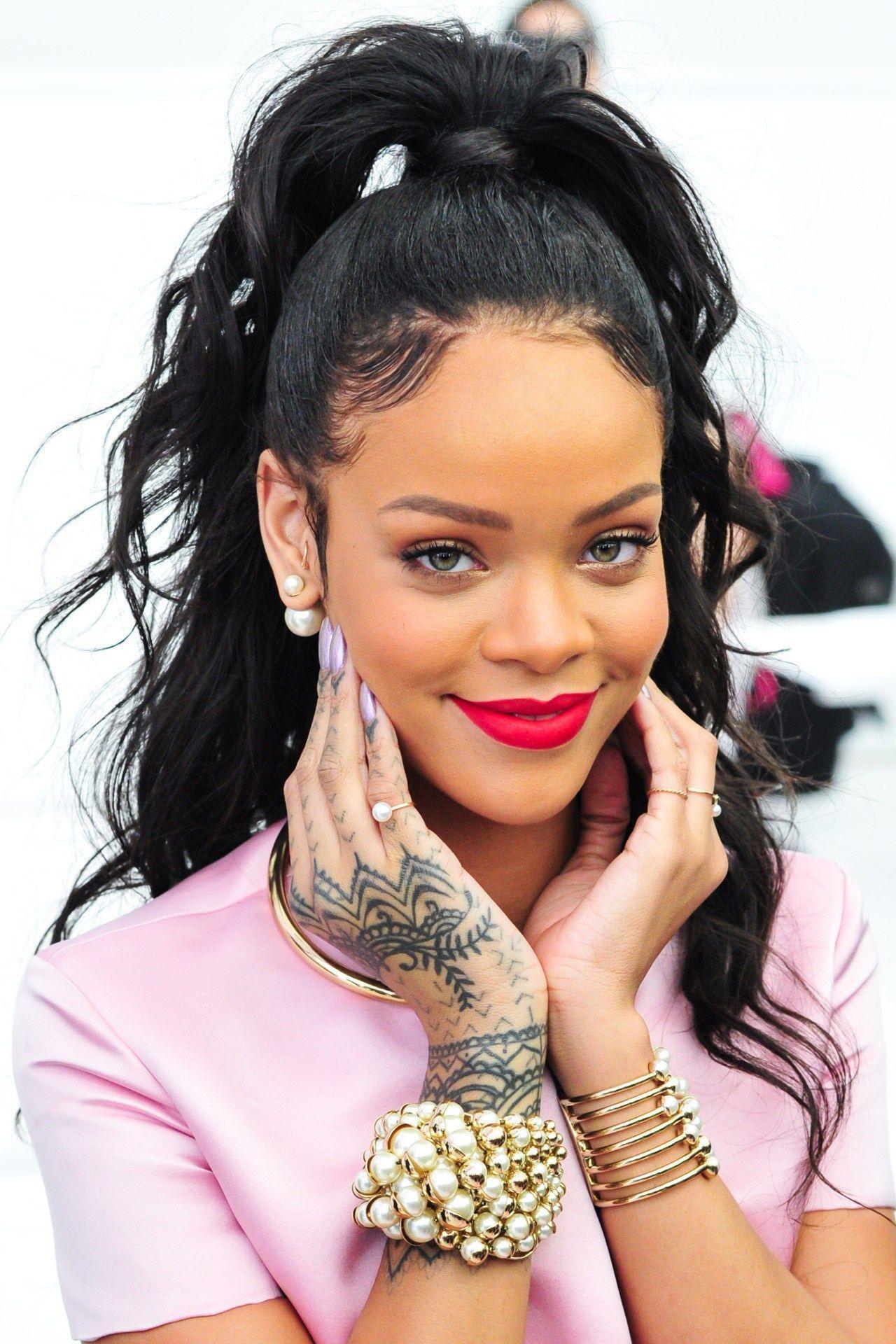 Rihanna Wallpapers