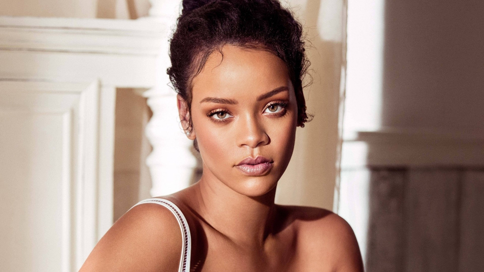 Rihanna Wallpapers