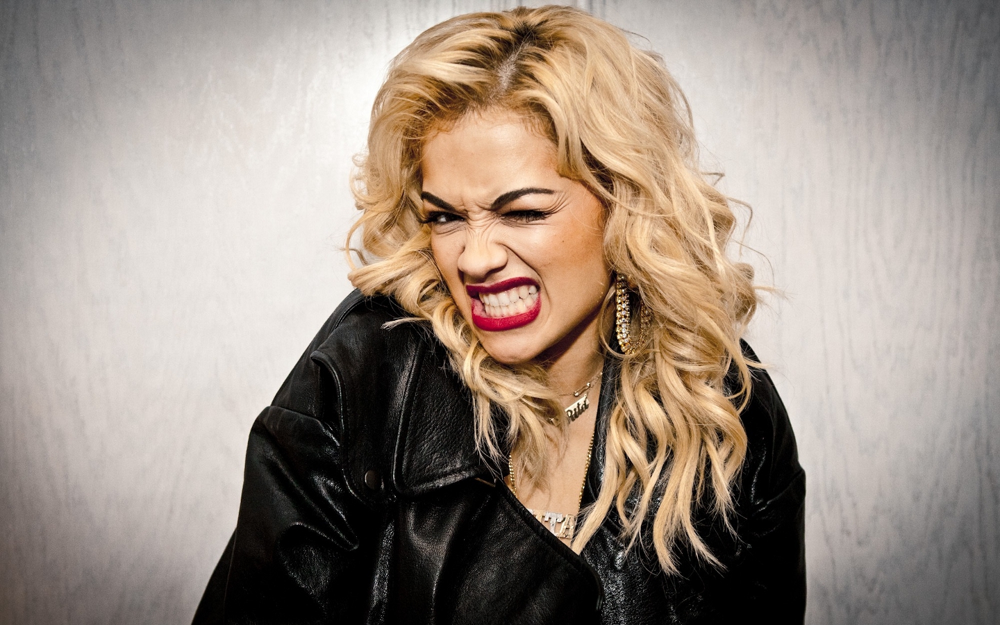 Rita Ora 2020 Beautiful Wallpapers