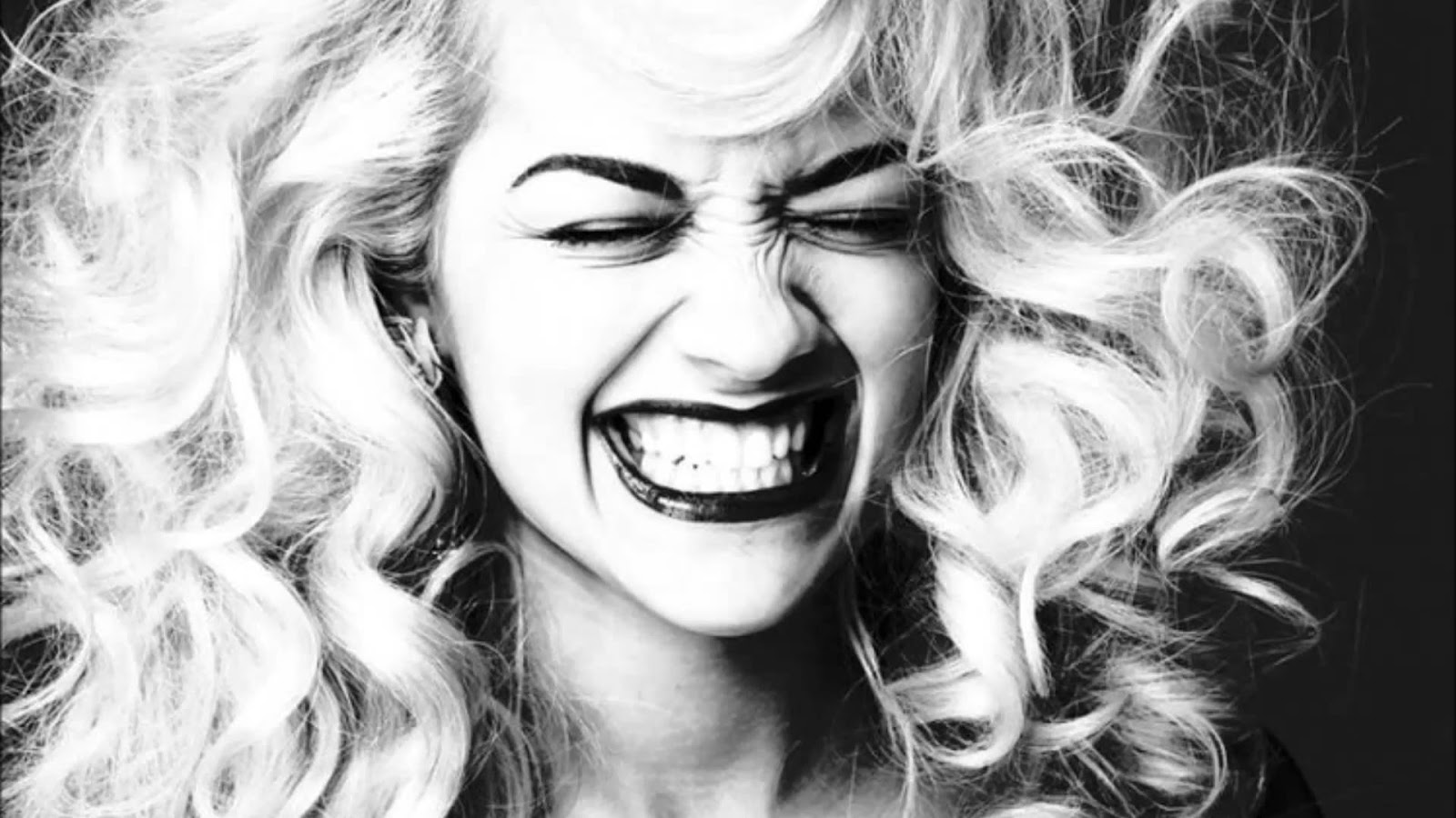 Rita Ora 2020 Beautiful Wallpapers