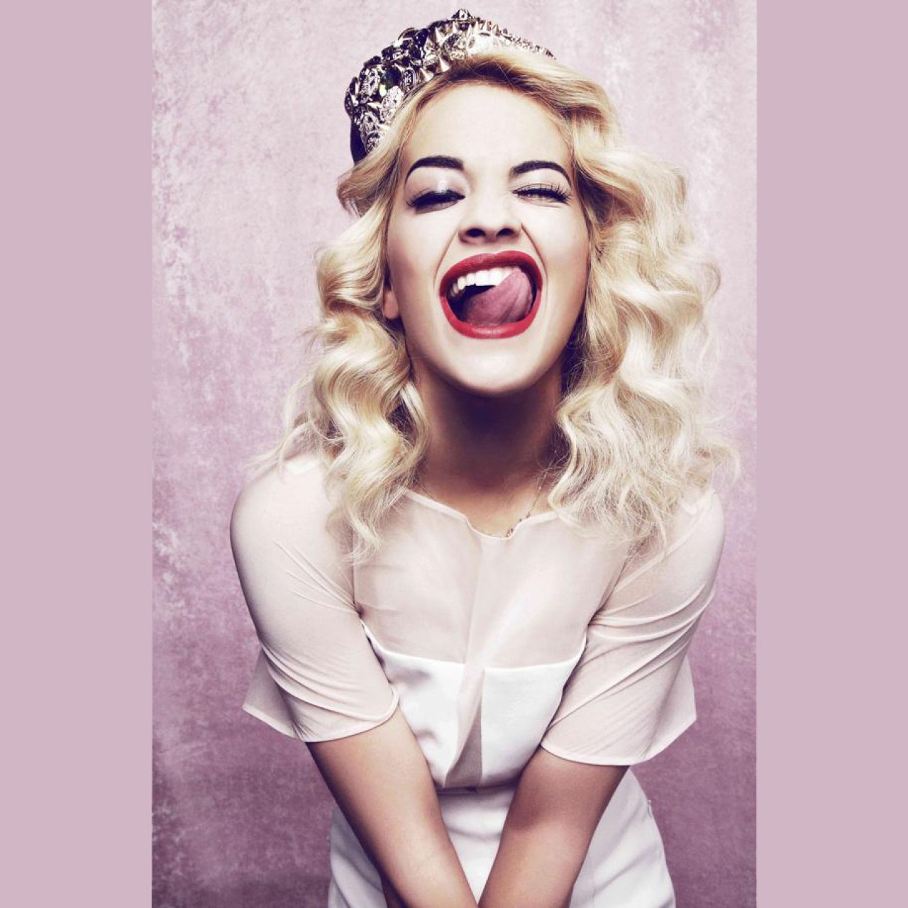 Rita Ora Singer Wallpapers