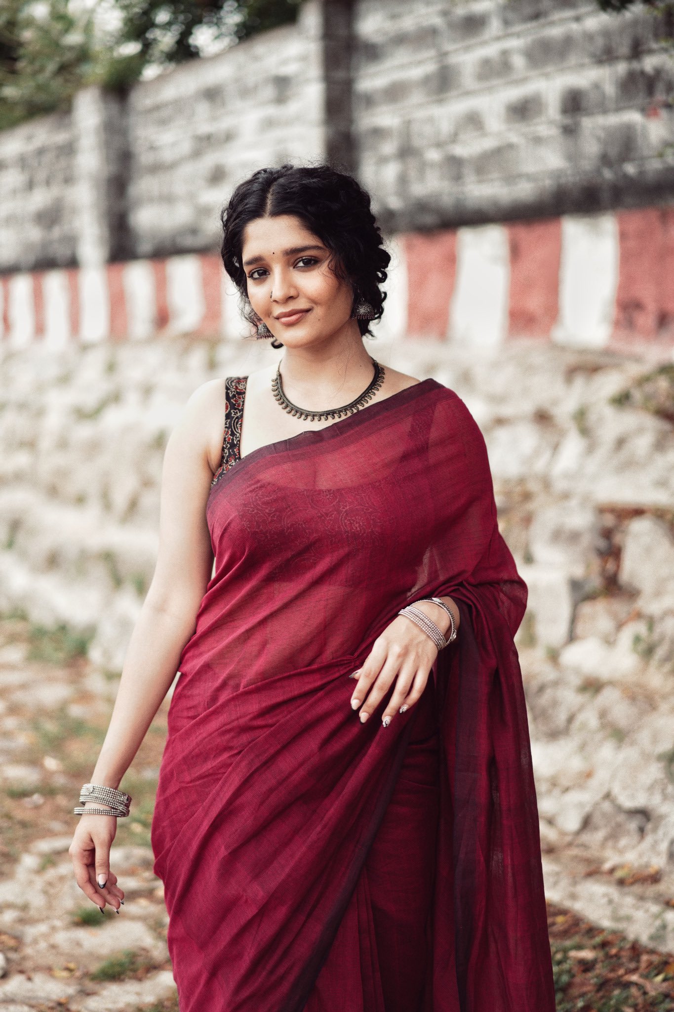 Ritika Singh Hot Wallpapers