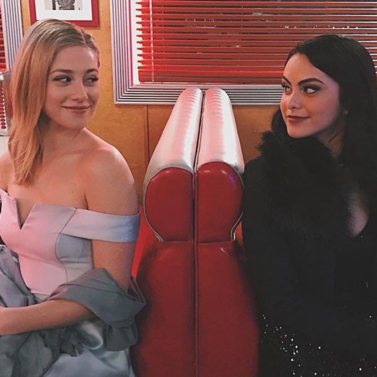 Riverdales Lili Reinhart And Camila Mendes Wallpapers