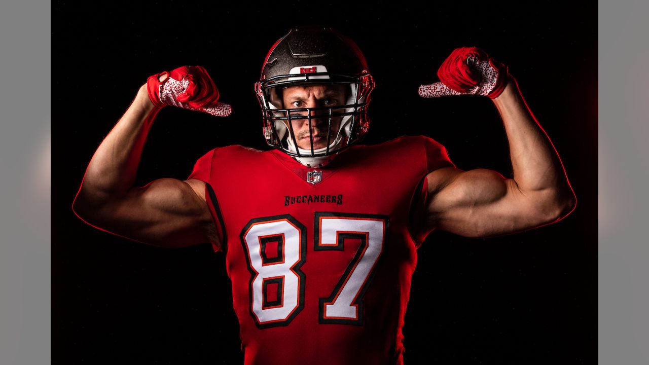 Rob Gronkowski Buccaneers Wallpapers