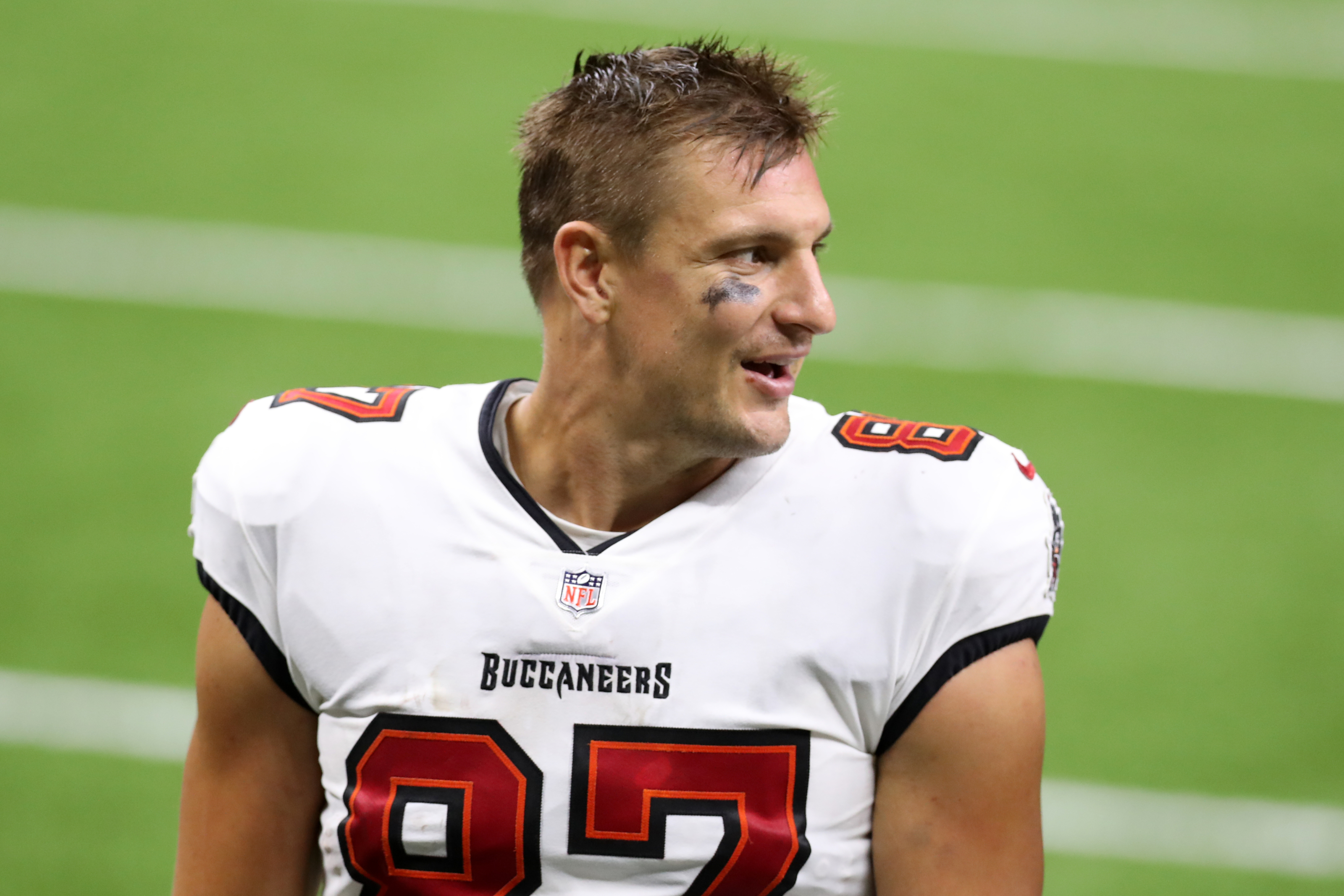 Rob Gronkowski Buccaneers Wallpapers