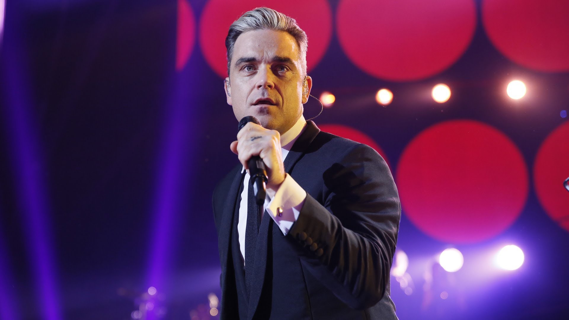 Robbie Williams Picture Wallpapers