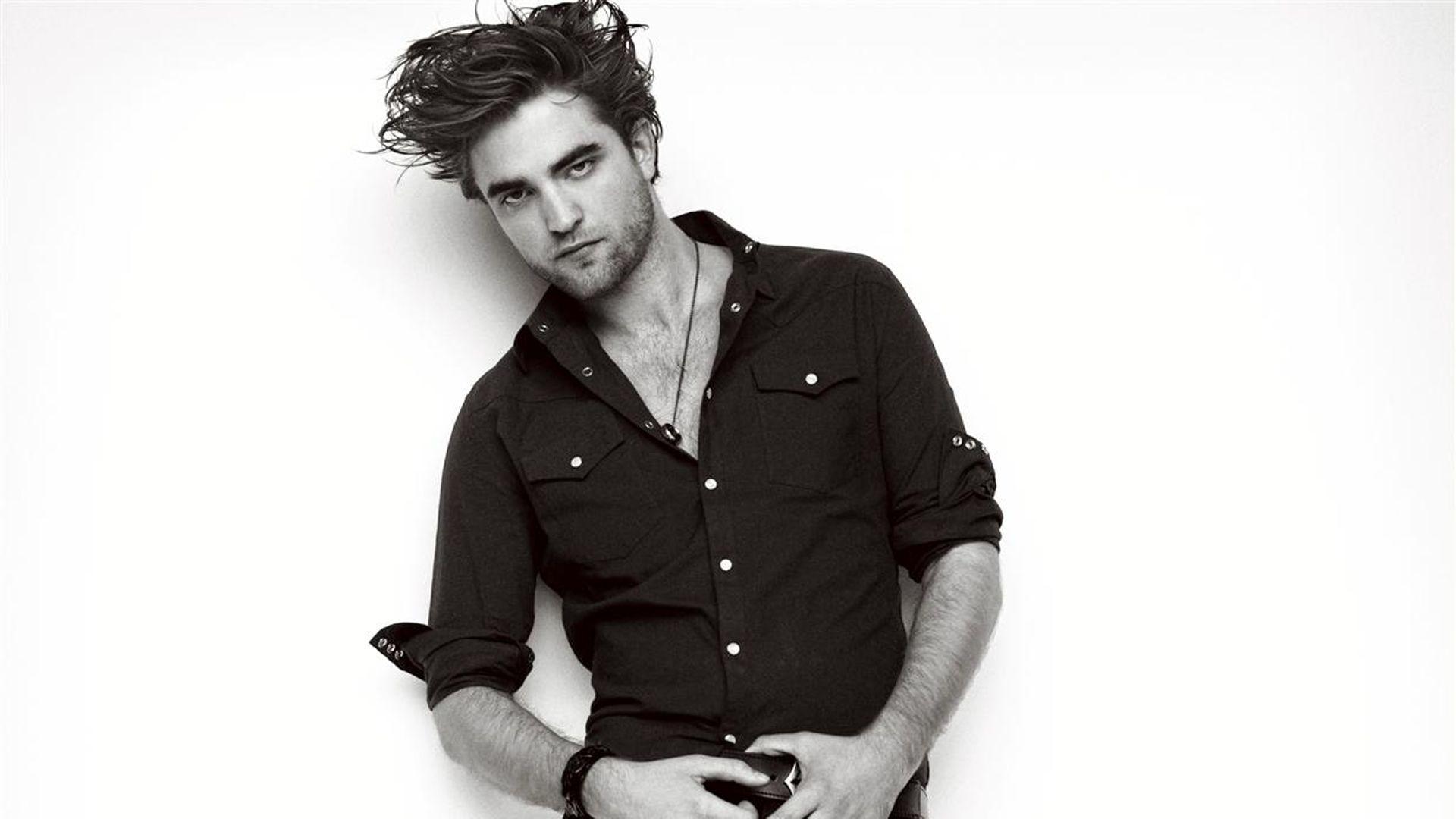 Robert Pattinson Wallpapers