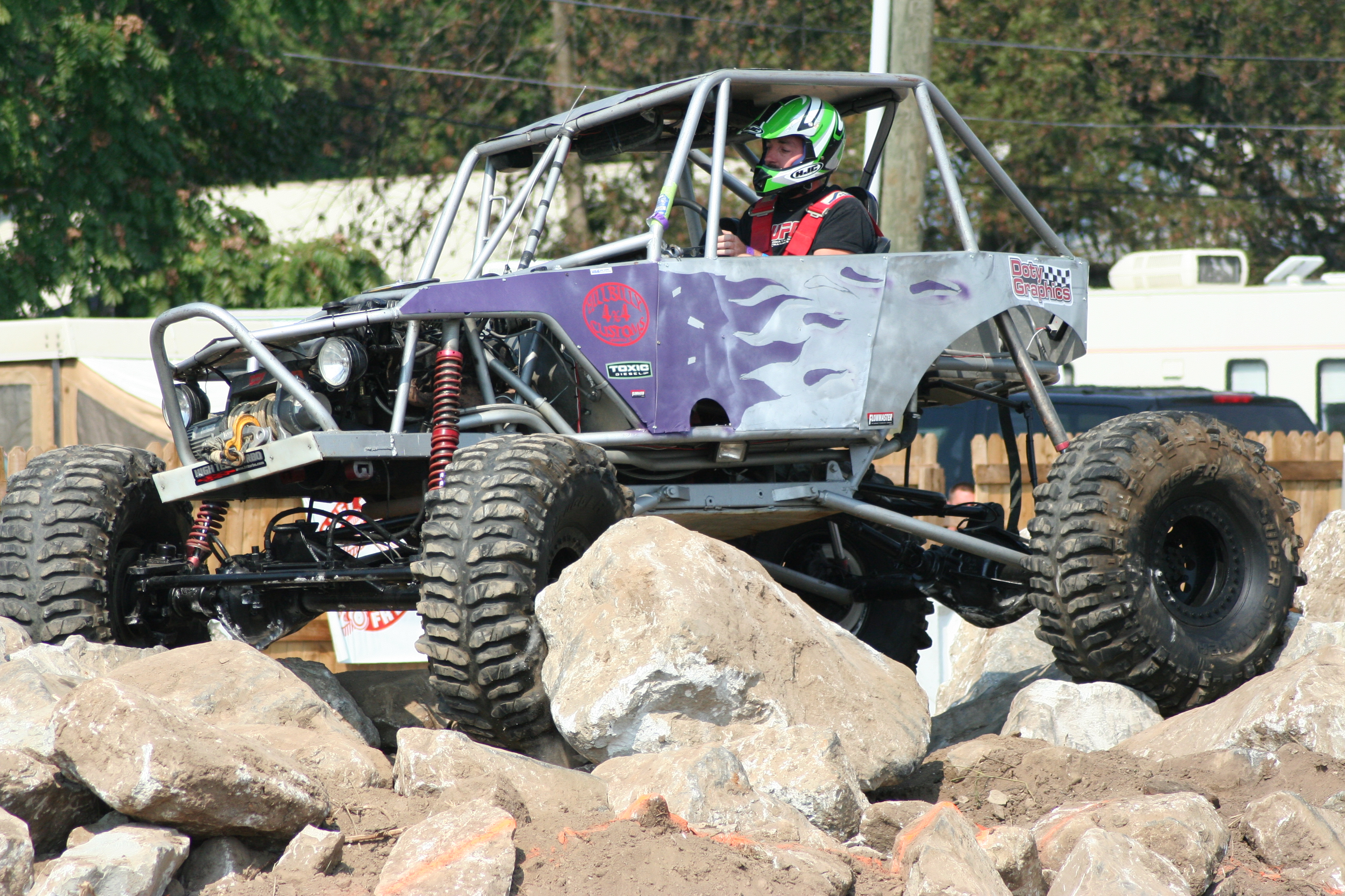 Rock Crawling Wallpapers