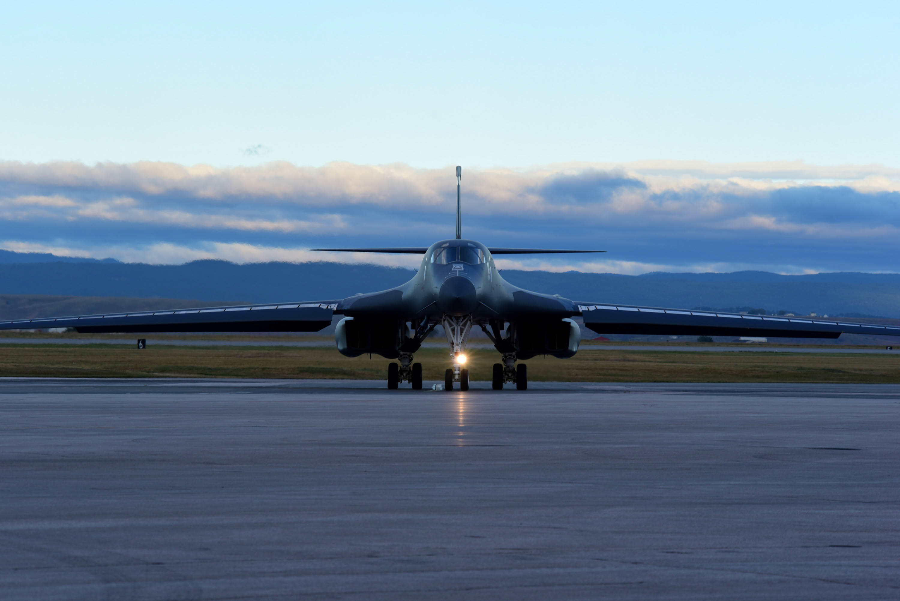 Rockwell B-1 Lancer Wallpapers