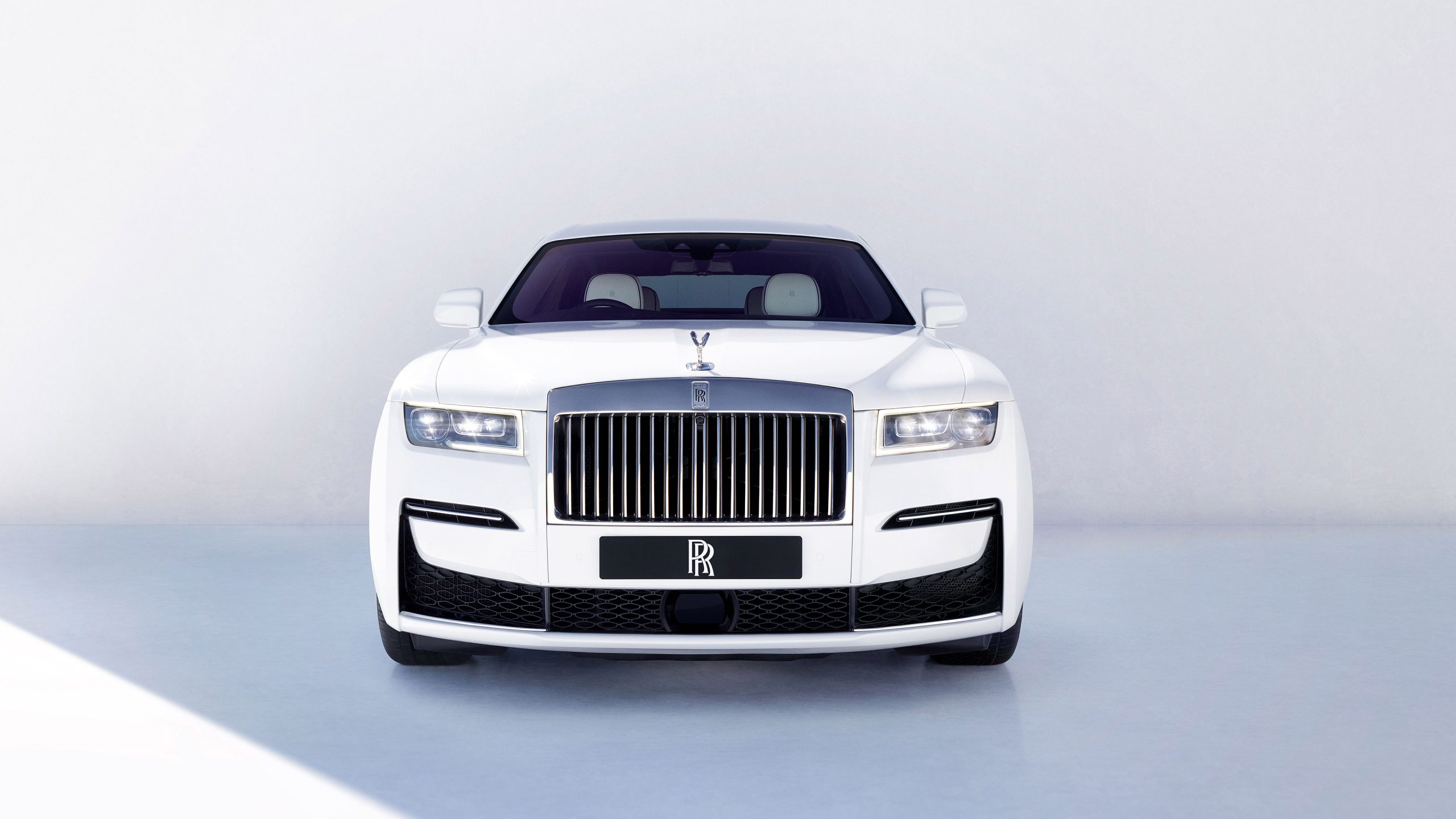 Rolls-Royce Ghost Eternal Love Wallpapers