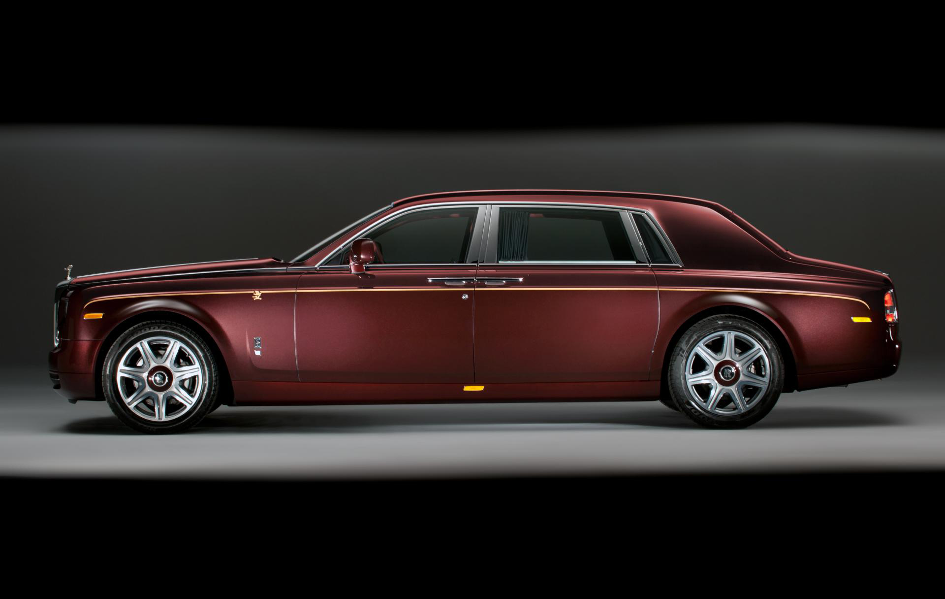 Rolls-Royce Phantom Serenity Wallpapers