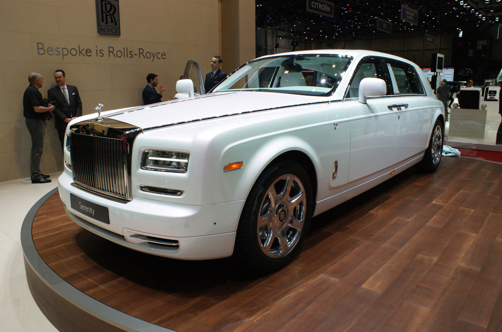 Rolls-Royce Phantom Serenity Wallpapers