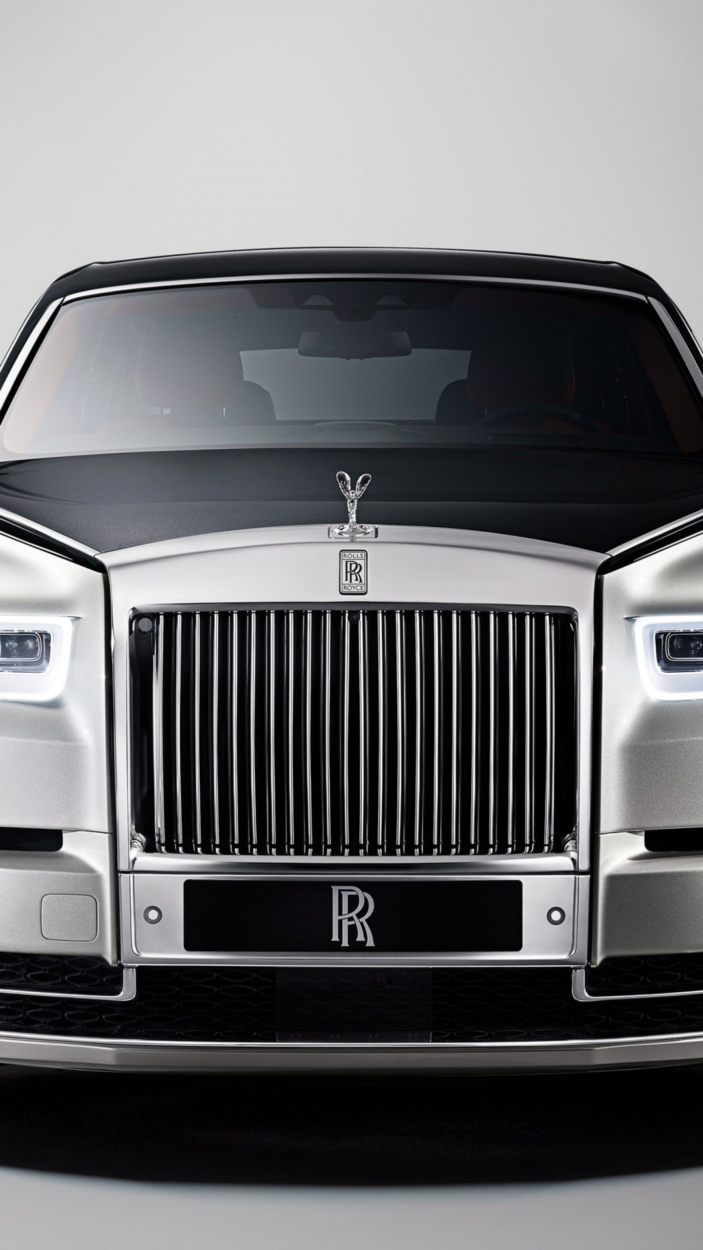 Rolls Royce Phantom Uk 2017 Wallpapers