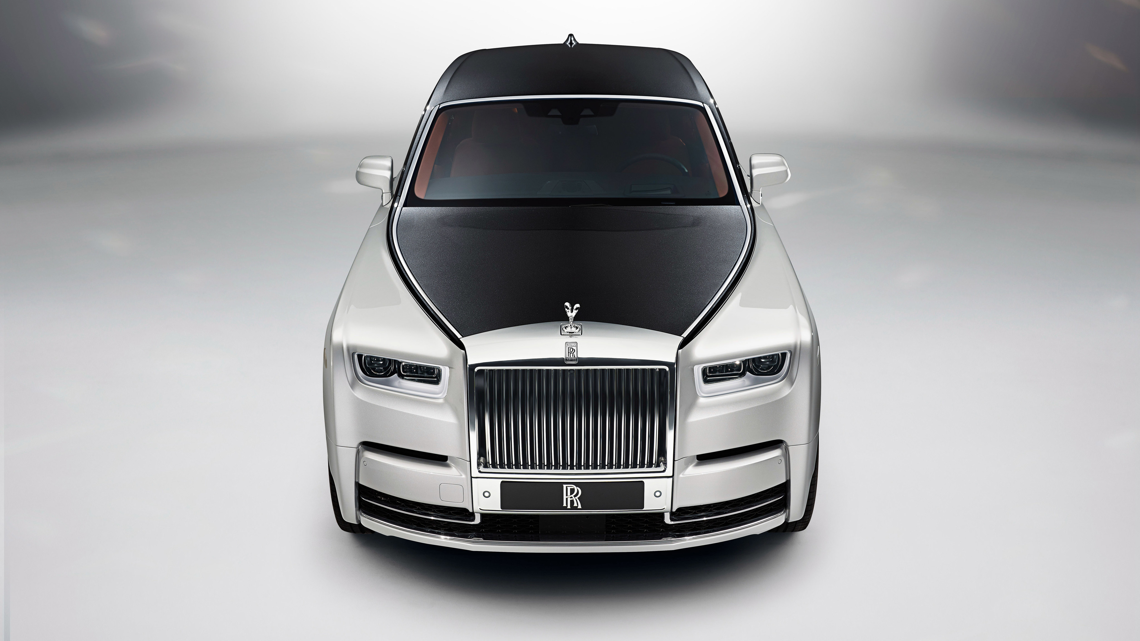 Rolls-Royce Phantom Wallpapers