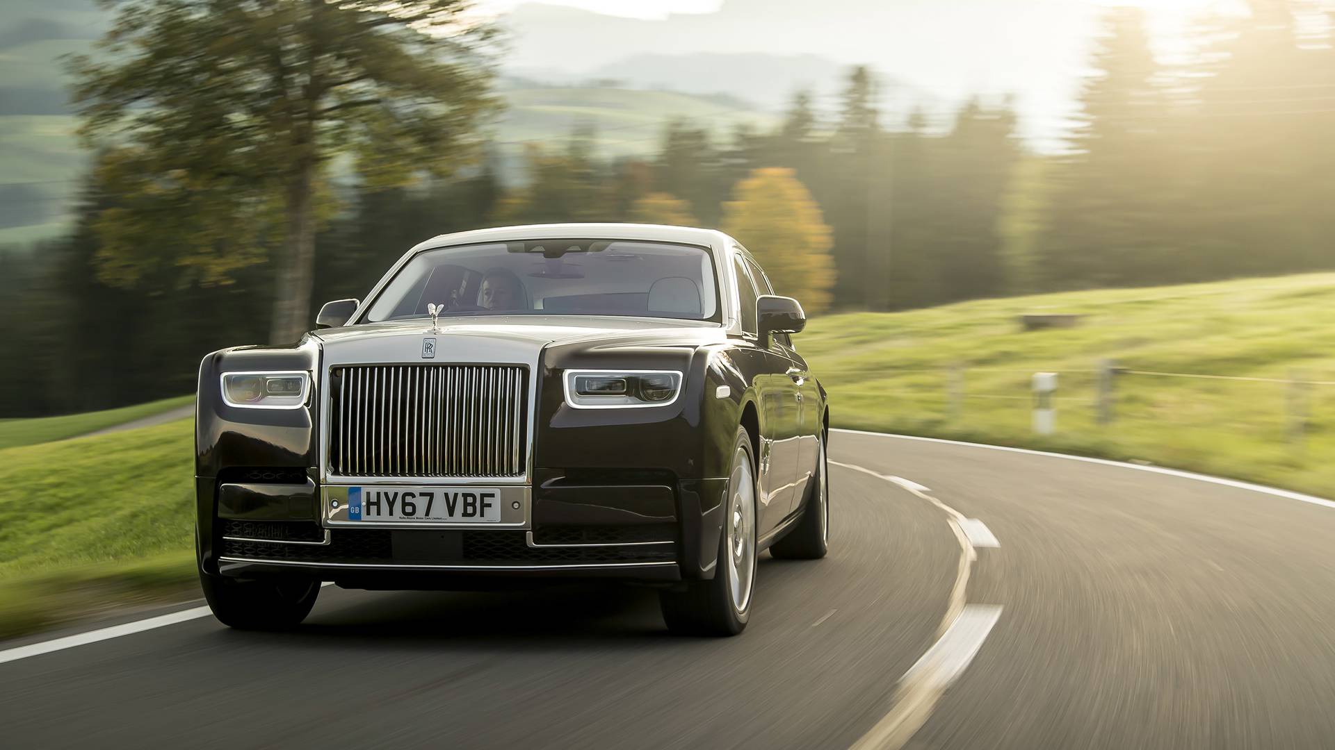 Rolls-Royce Phantom Wallpapers