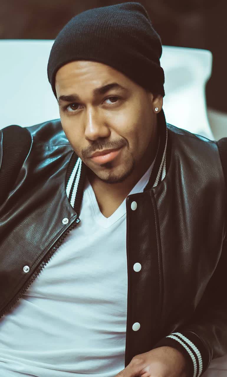 Romeo Santos Wallpapers