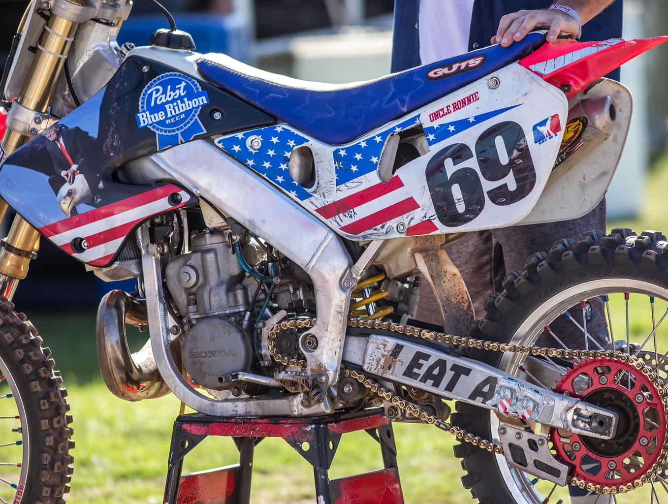 Ronnie Mac Wallpapers