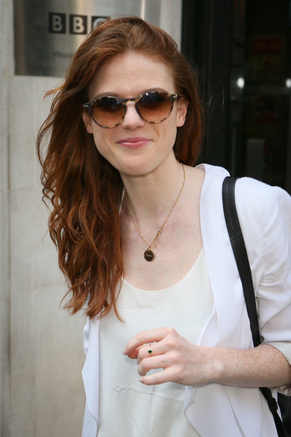 Rose Leslie Face Wallpapers