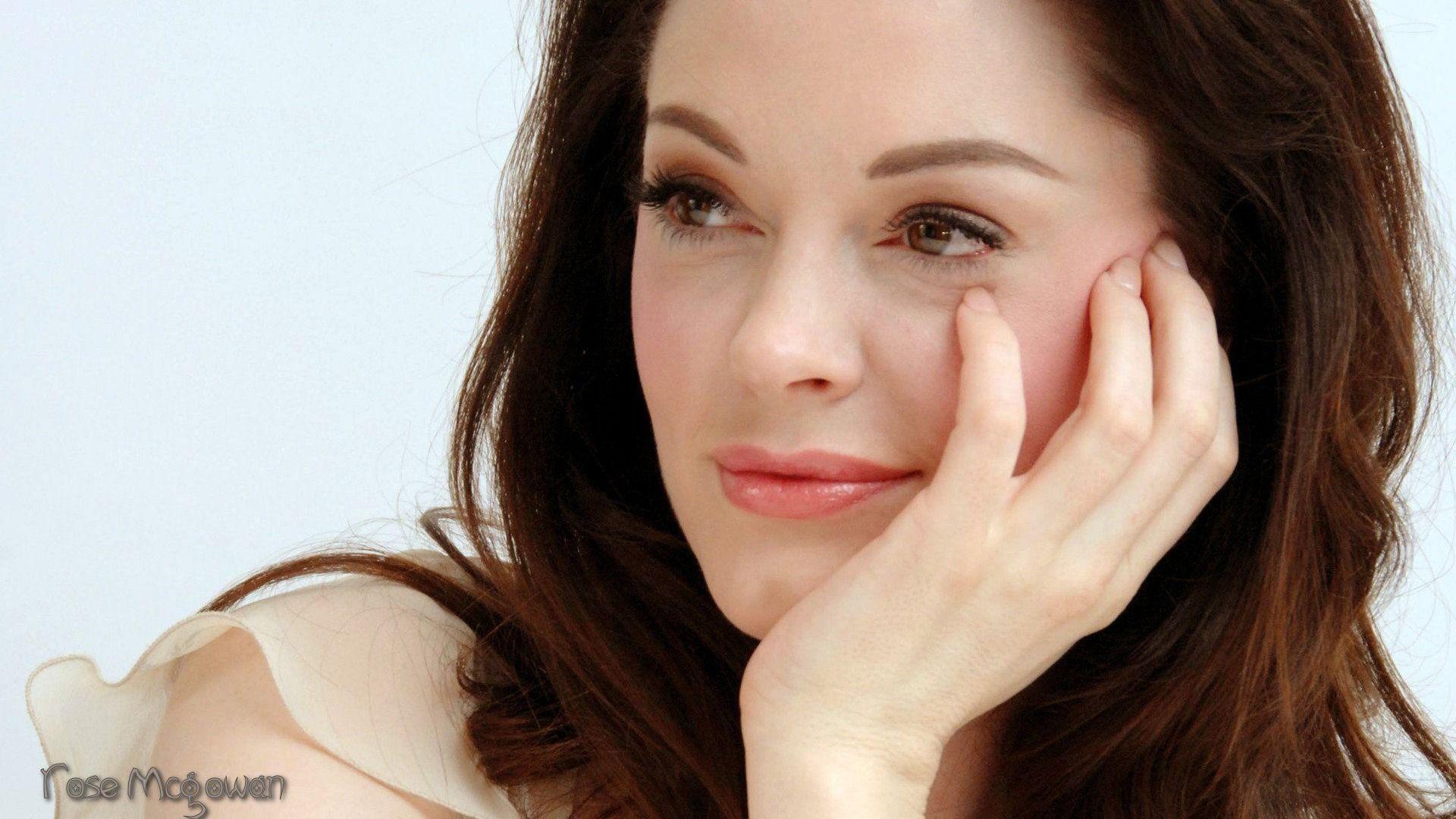 Rose McGowan Wallpapers