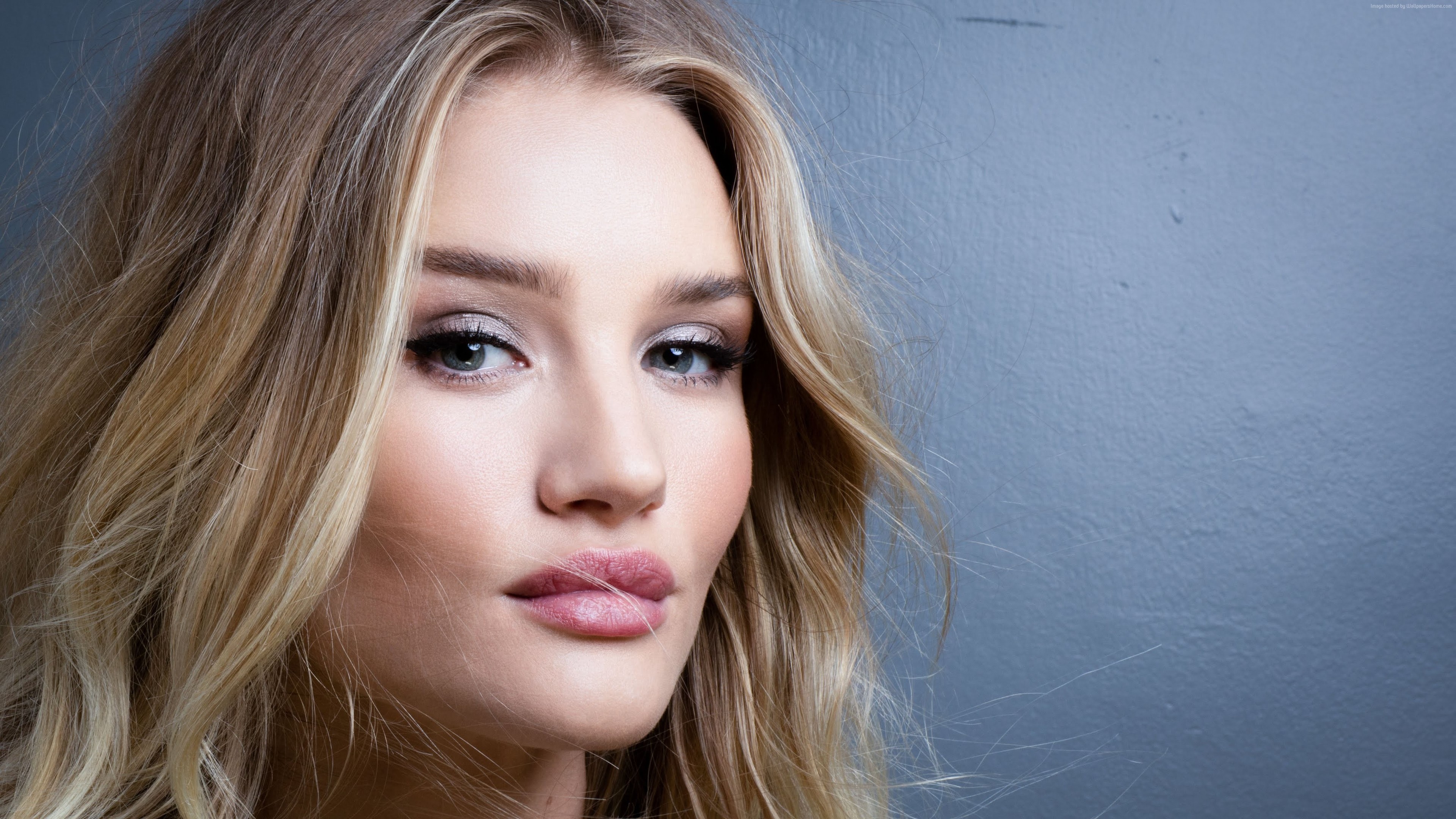 Rosie Huntington Whiteley 2017 Wallpapers