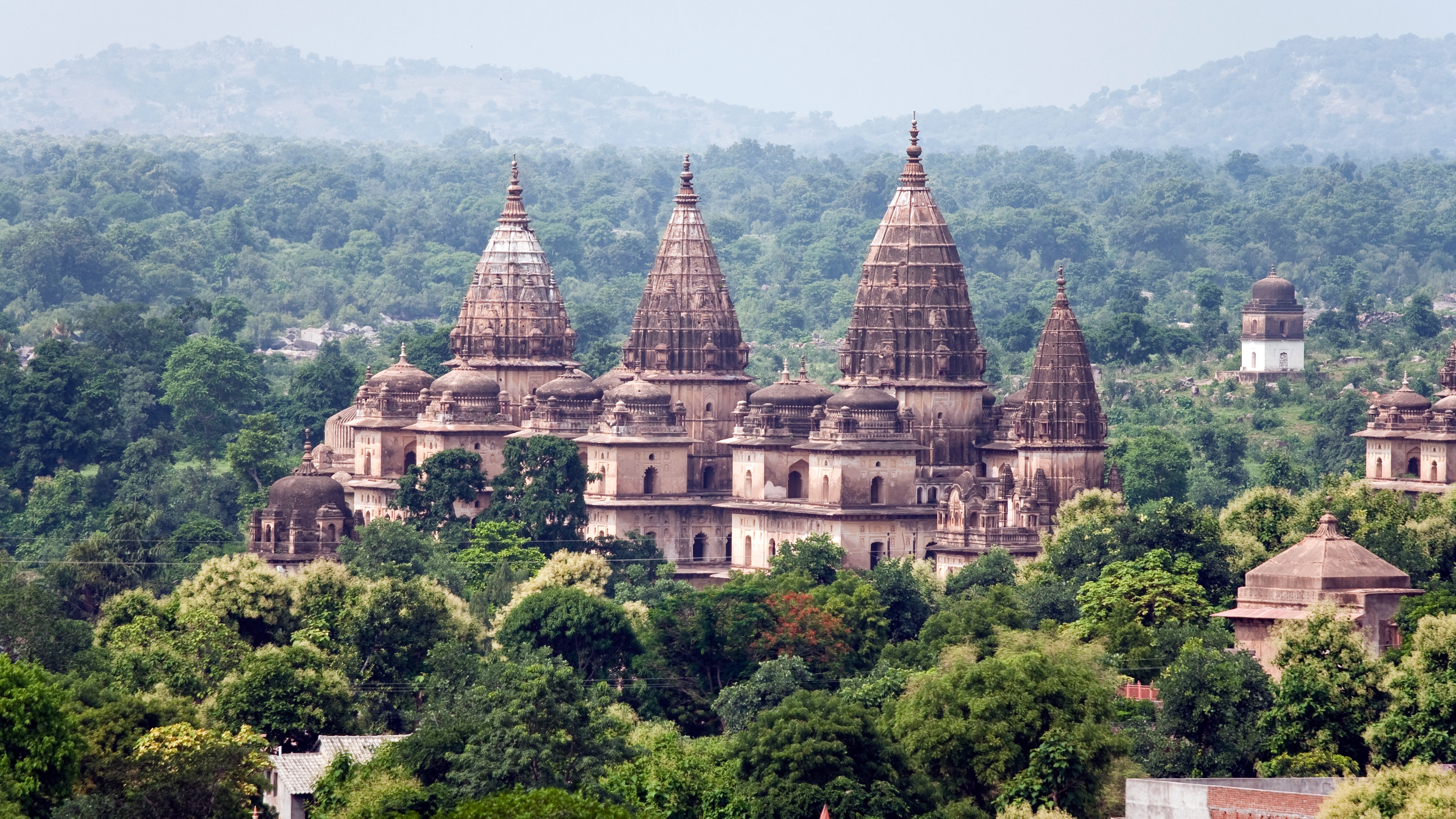 Royal Chhatris Of Orchha Wallpapers