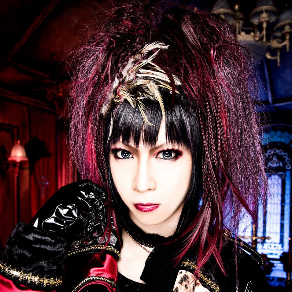 Royz Wallpapers