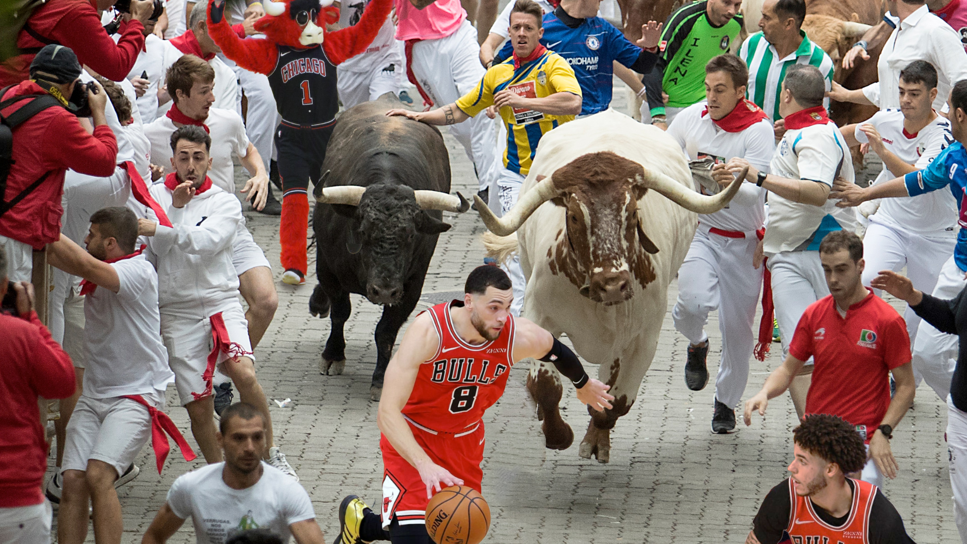 Running Of The Bulls Wallpapers