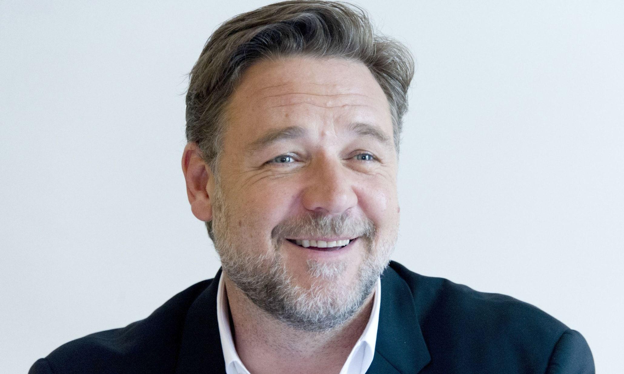 Russell Crowe Images Wallpapers