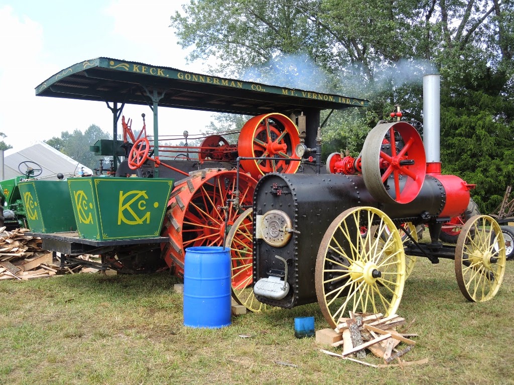 Russell Steam Tractor Wallpapers