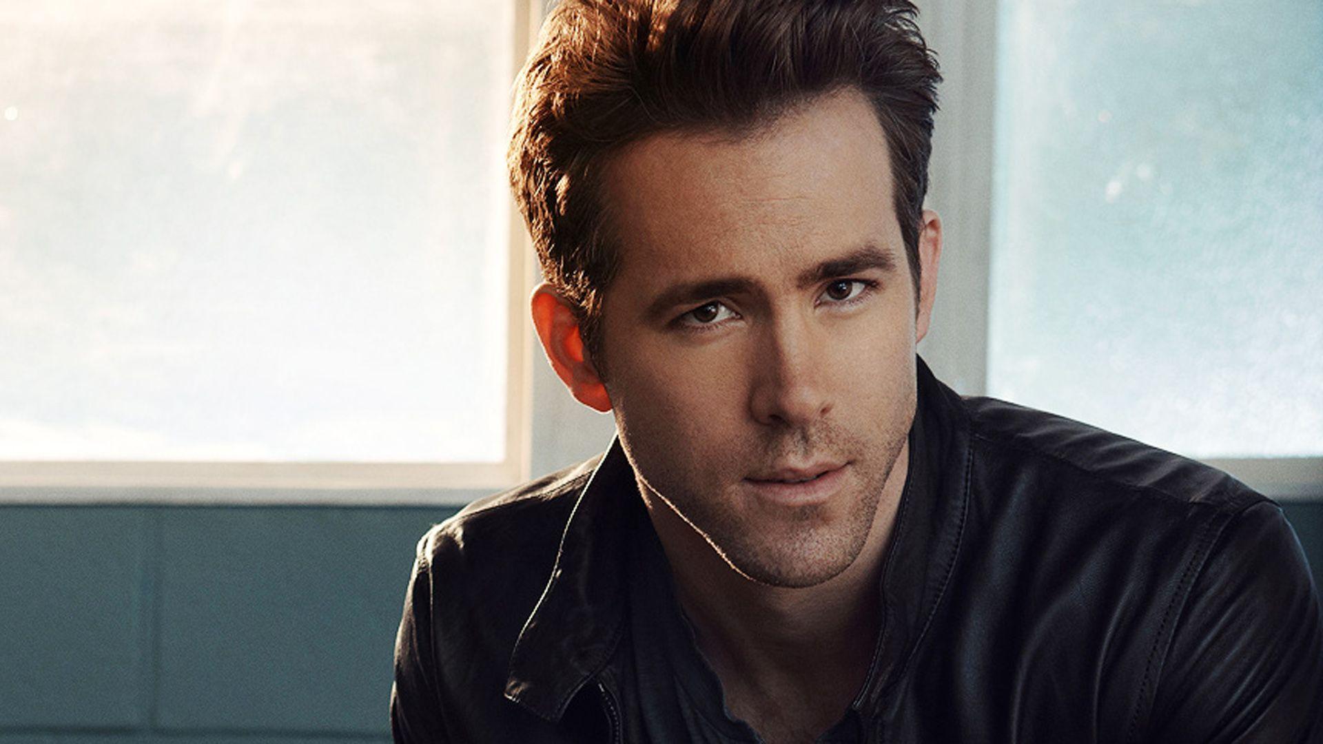 ryan reynolds, face, actor Wallpapers