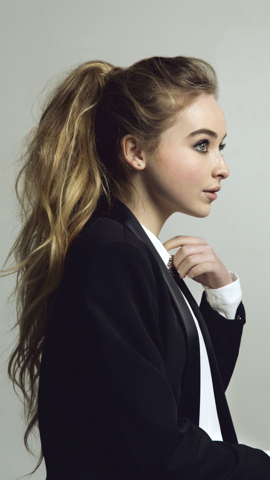 Sabrina Carpenter Wallpapers