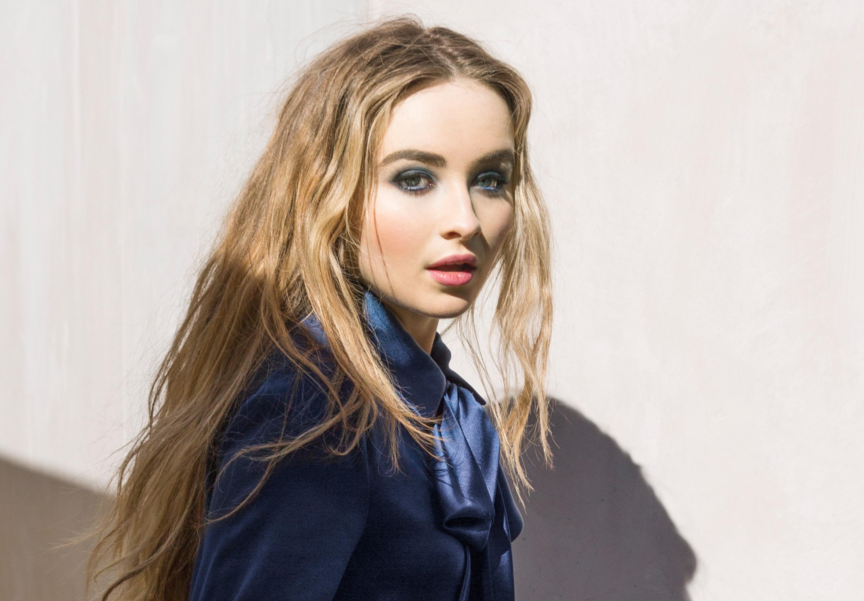 Sabrina Carpenter Wallpapers